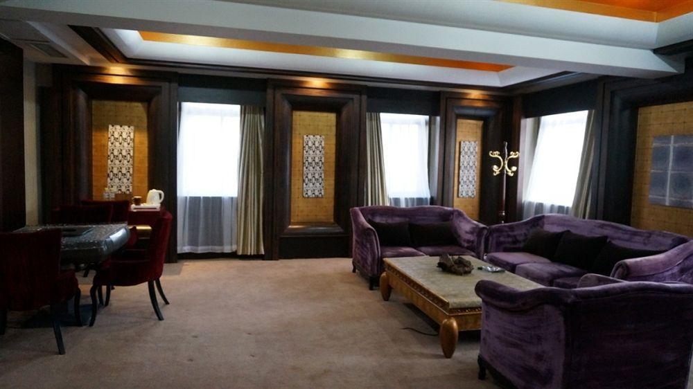 Base-Sanlitun Serviced Apartment Πεκίνο Εξωτερικό φωτογραφία